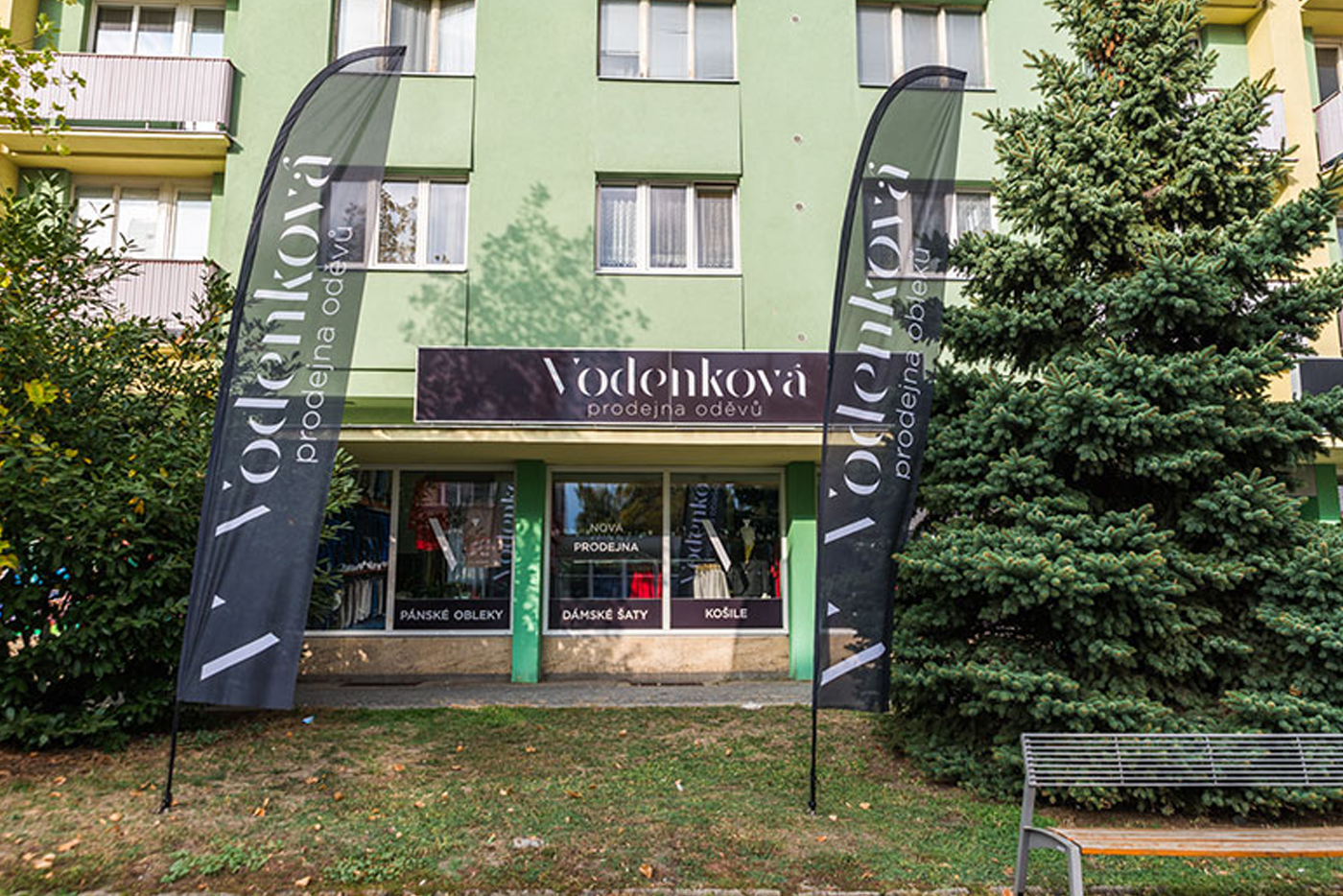 exteriér prodejny Oděvy Vodenková